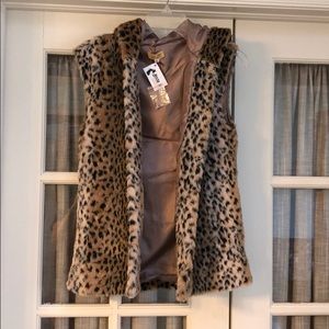 NWT hooded leopard vest
